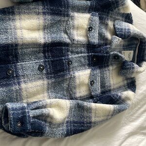 Abercrombie and fitch shacket